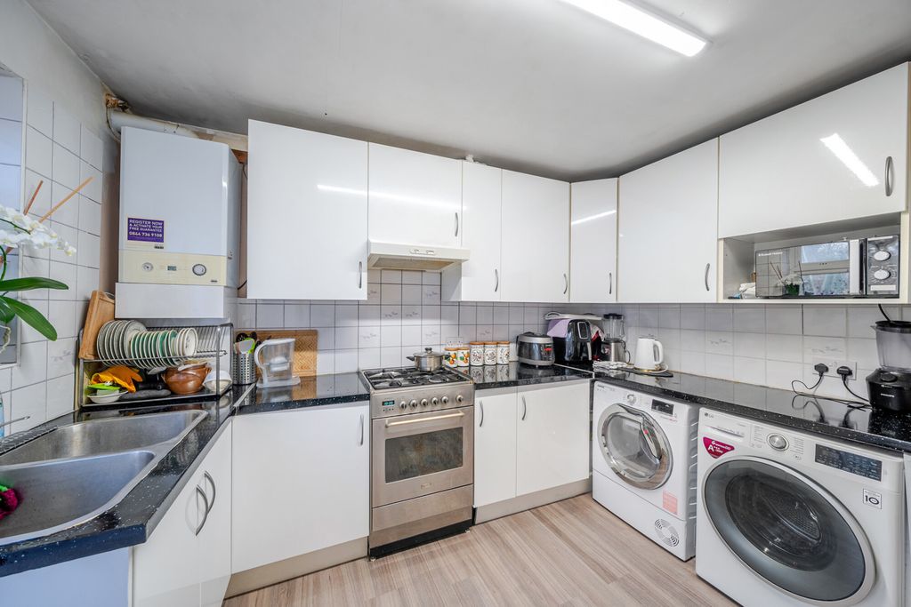 Property photo 2 of 20 1397357-12-6960E4...