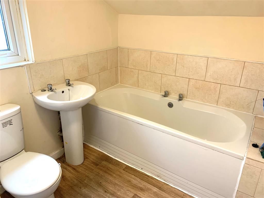 Property photo 2 of 7 Image