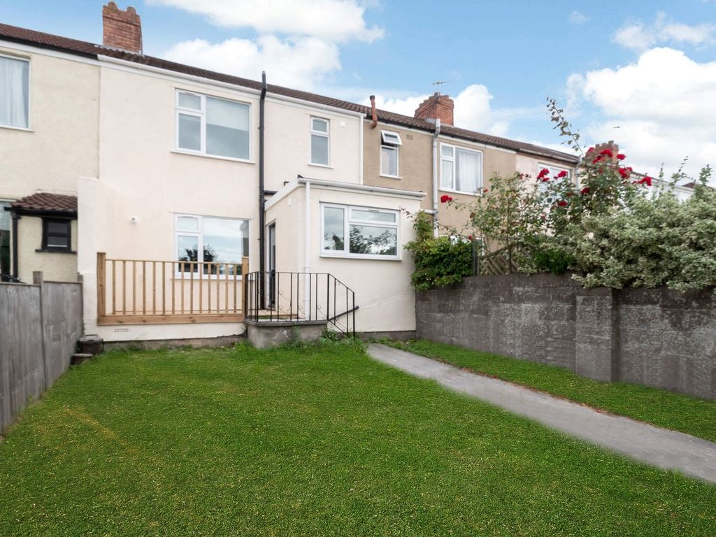 Property photo 1 of 9 A Well-Maintained Terraced House Exterior With A N...