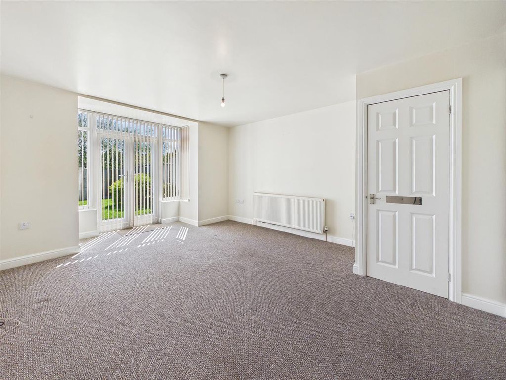 Property photo 3 of 19 Cam05476G0-Pr0199-Still007.Jpg