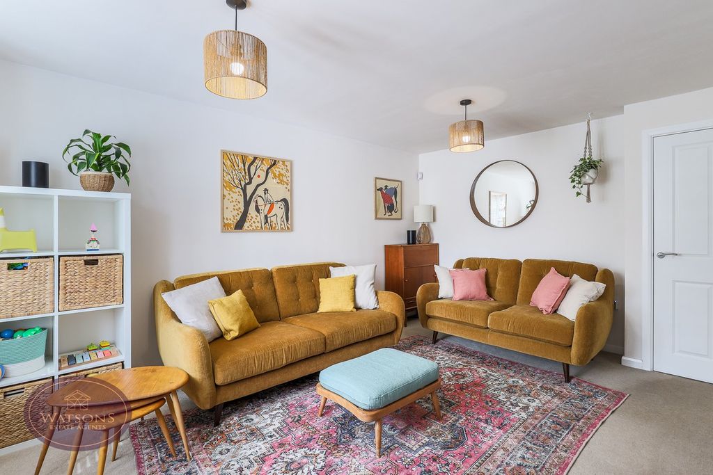 Property photo 2 of 29