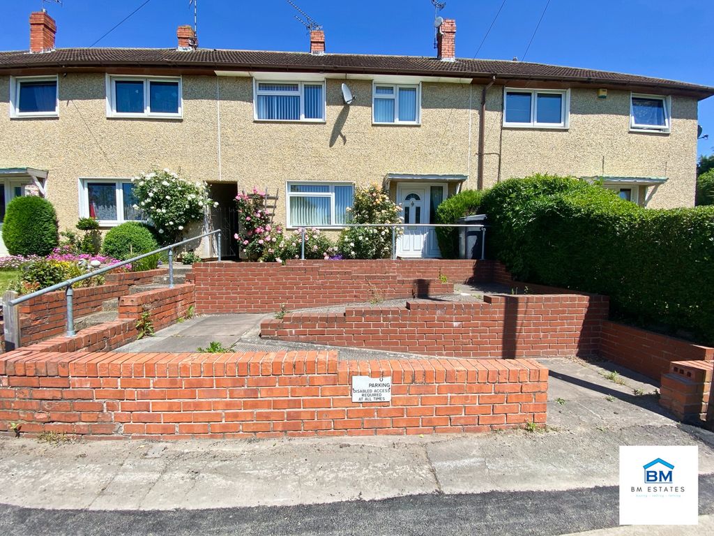 Property photo 1 of 10 Photo 13