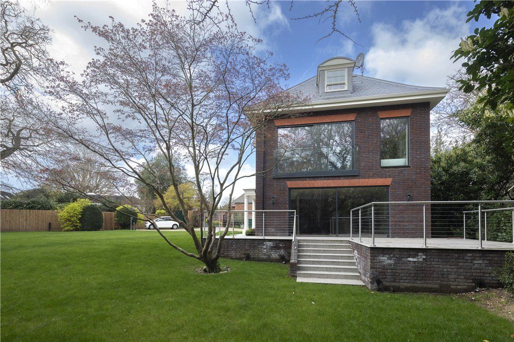 Property photo 2 of 22 Picture No. 62