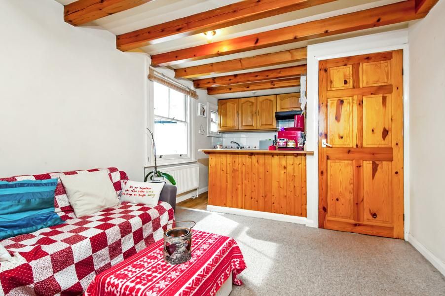 Property photo 2 of 4