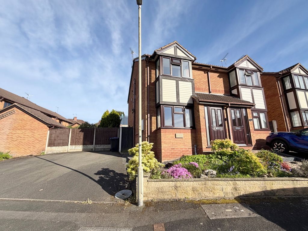 Property photo 1 of 23