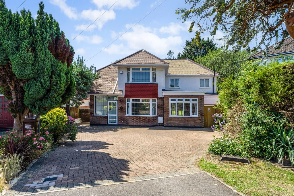 Property photo 1 of 21