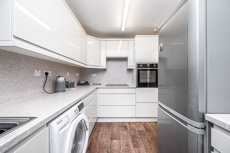 Property photo 2 of 19 Kitchen