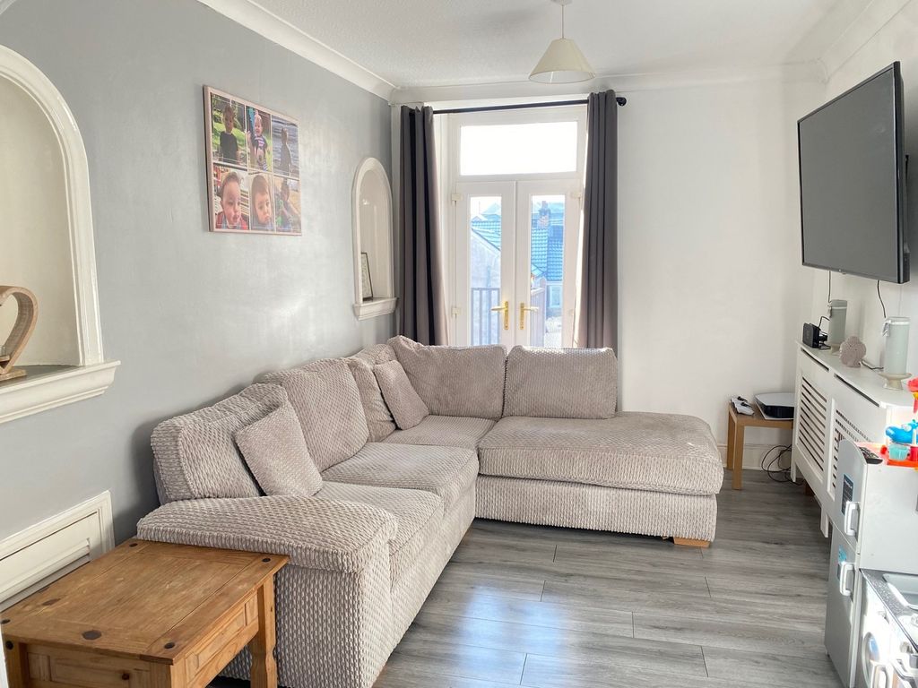 Property photo 1 of 13 Main Image