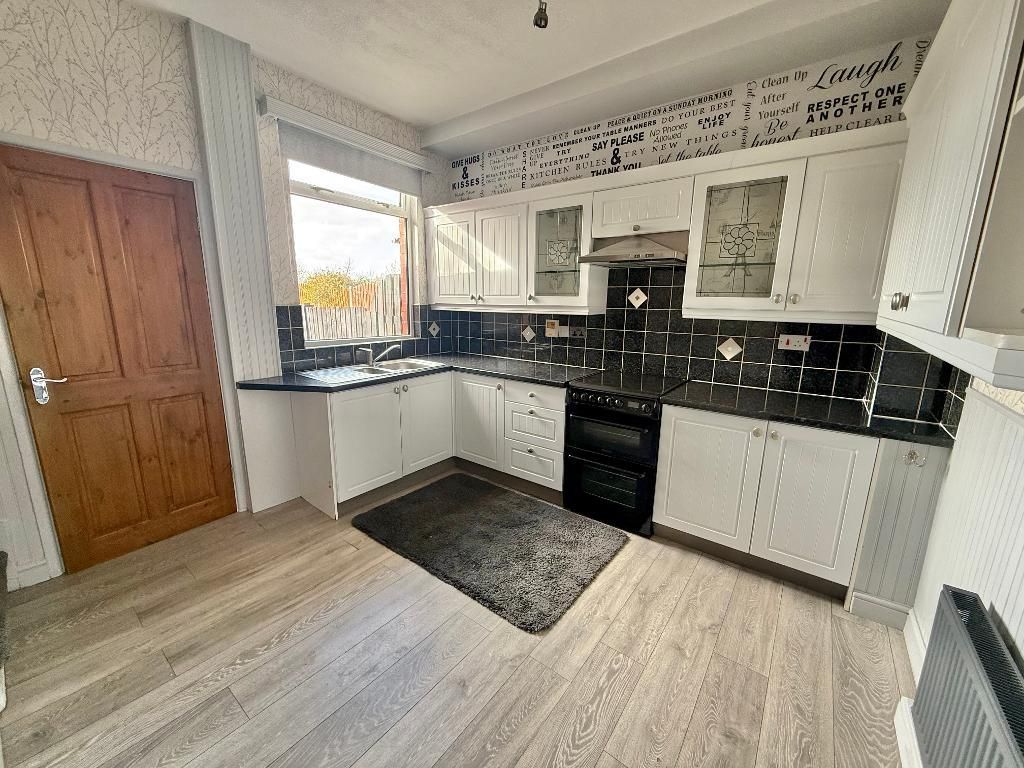 Property photo 2 of 8 Photo 2