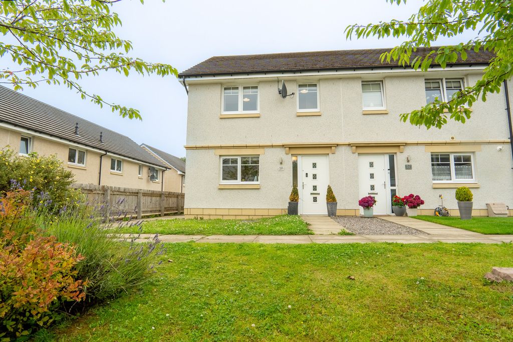 Property photo 1 of 26