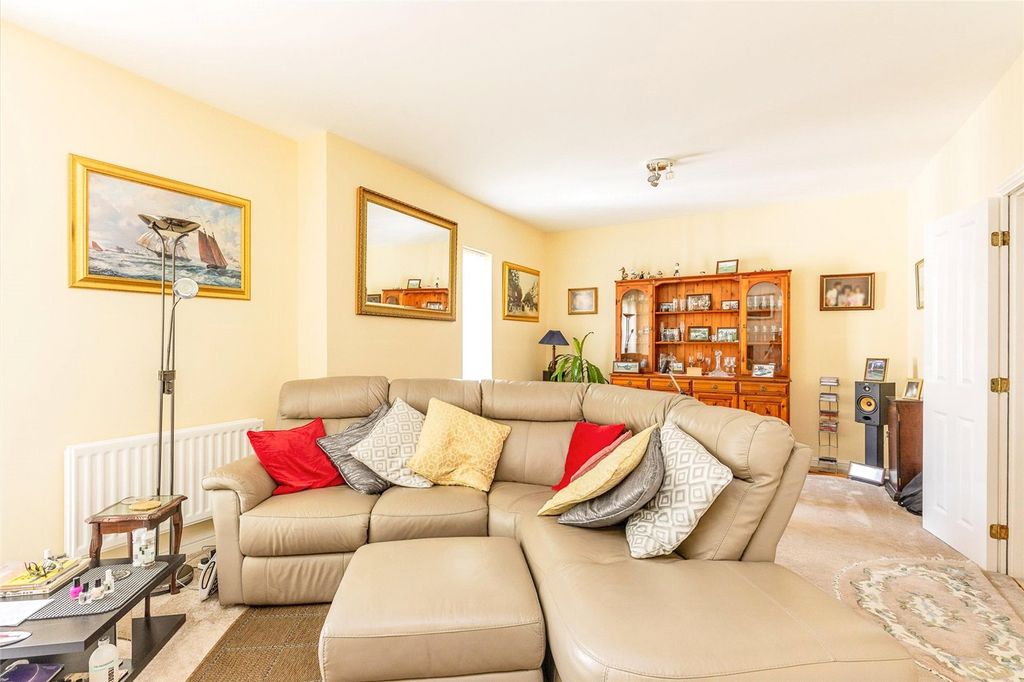 Property photo 2 of 13 Picture No. 08