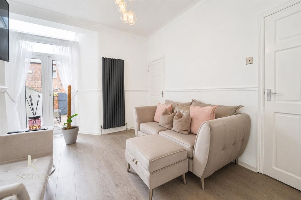 Property photo 3 of 22 13-16.Jpg