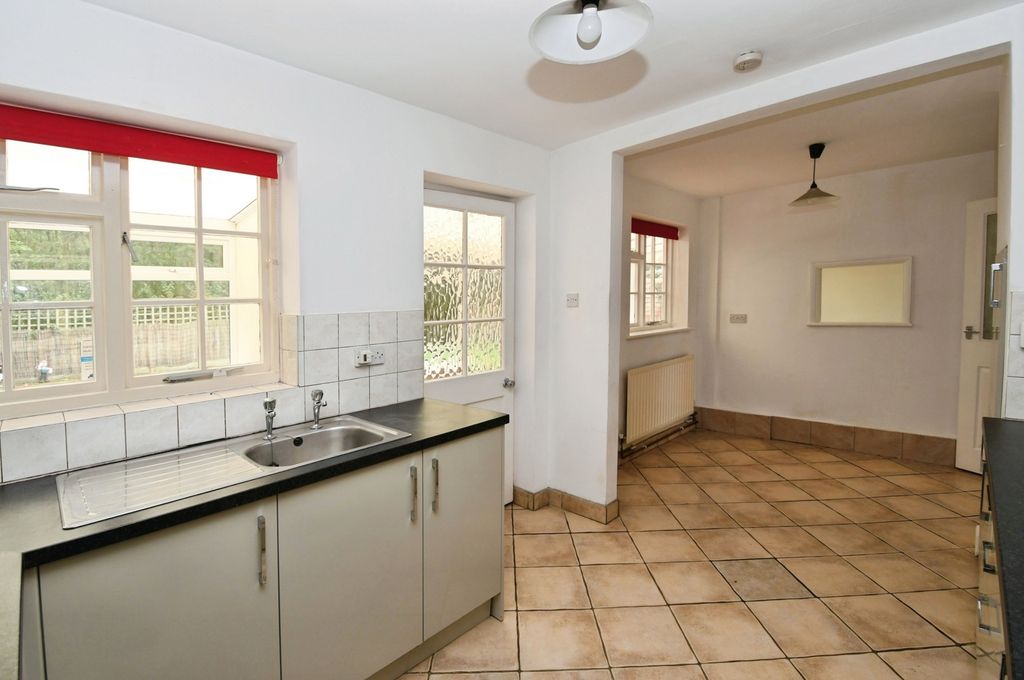 Property photo 3 of 17 Photo