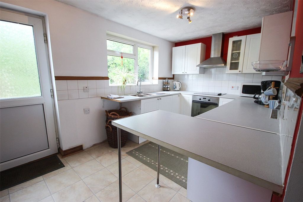 Property photo 3 of 19 Picture No. 04