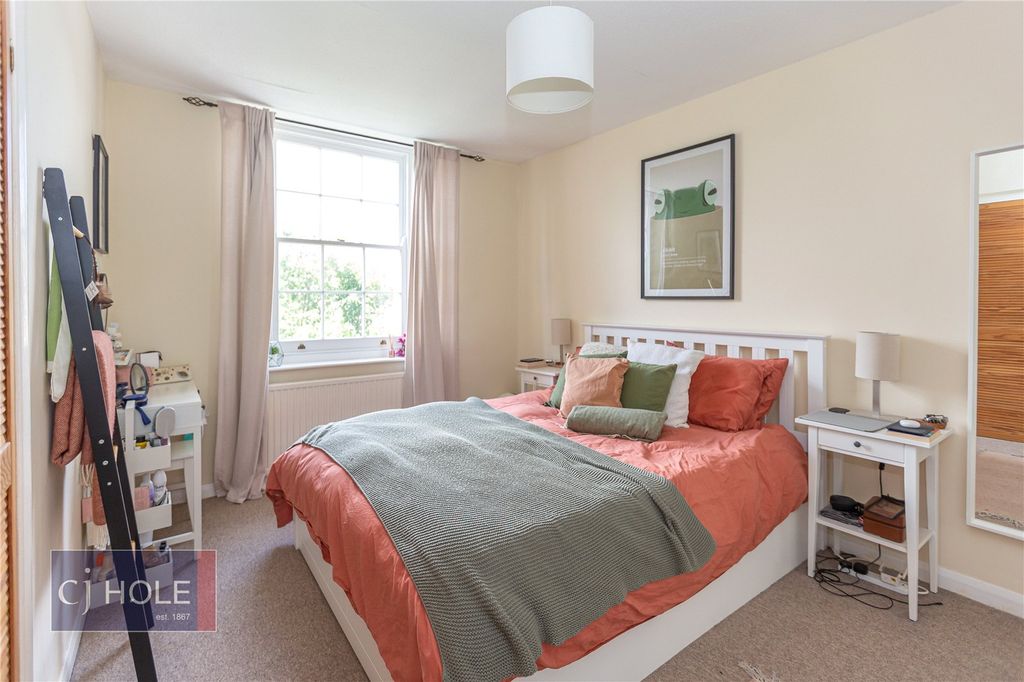 Property photo 3 of 10 Picture No. 15