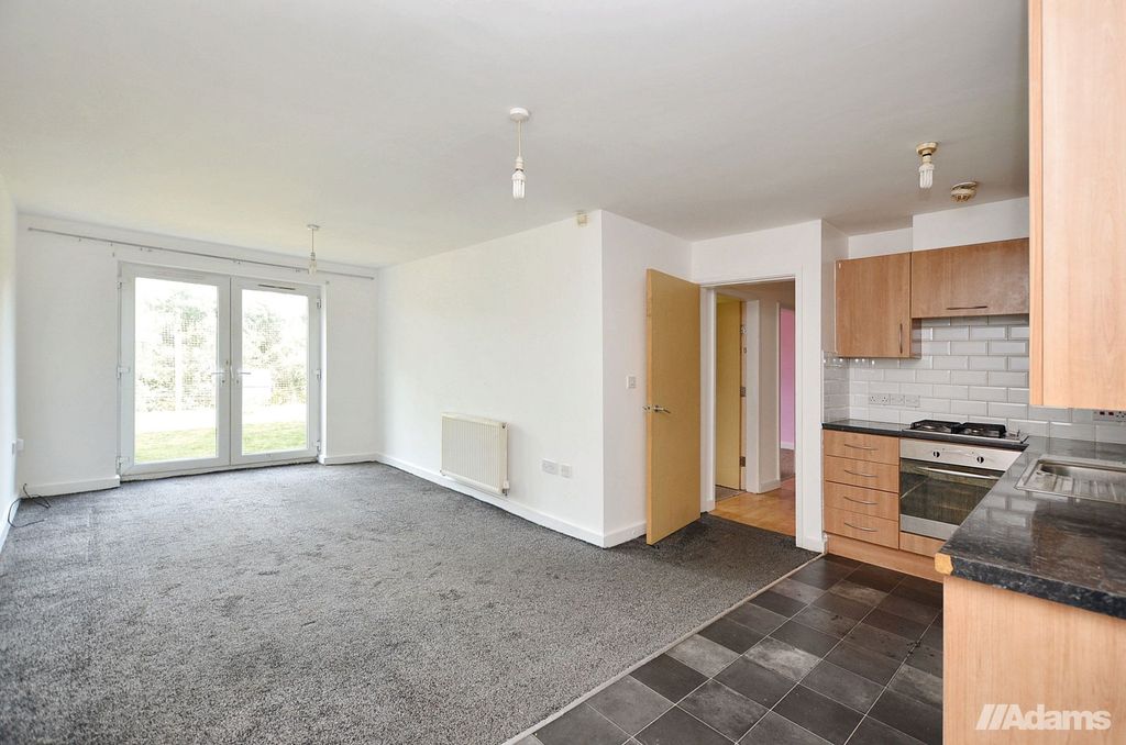 Property photo 2 of 7