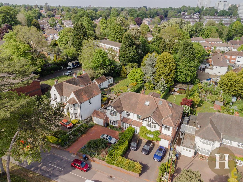 Property photo 1 of 13 Hadleigh Estate Agents-2.Jpg