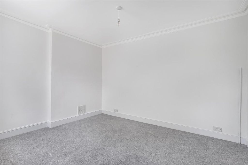Property photo 3 of 12 Img_7176.Jpg
