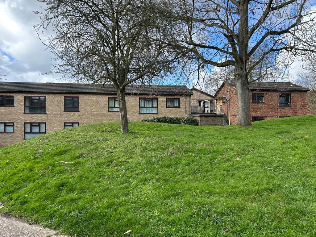 Property photo 3 of 4