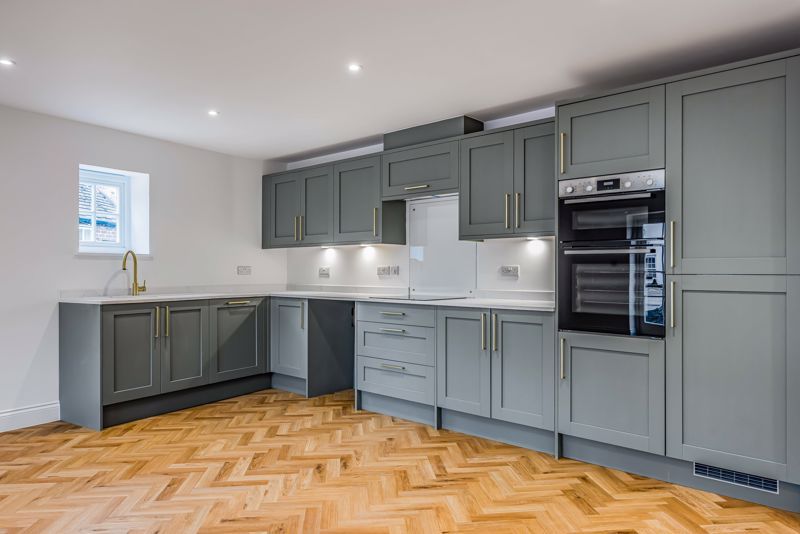 Property photo 3 of 19 Photo 3