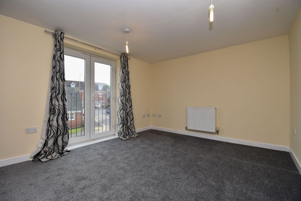 Property photo 2 of 7