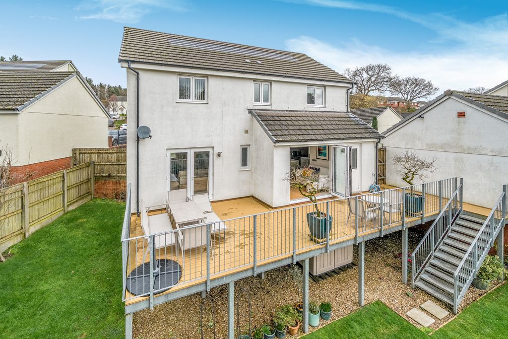 Property photo 2 of 35 1409835-13-698Dd9Cfc0339