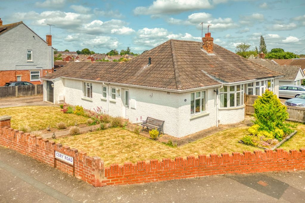 Property photo 1 of 16 Ewemove Taunton - Eastwick Road (6)