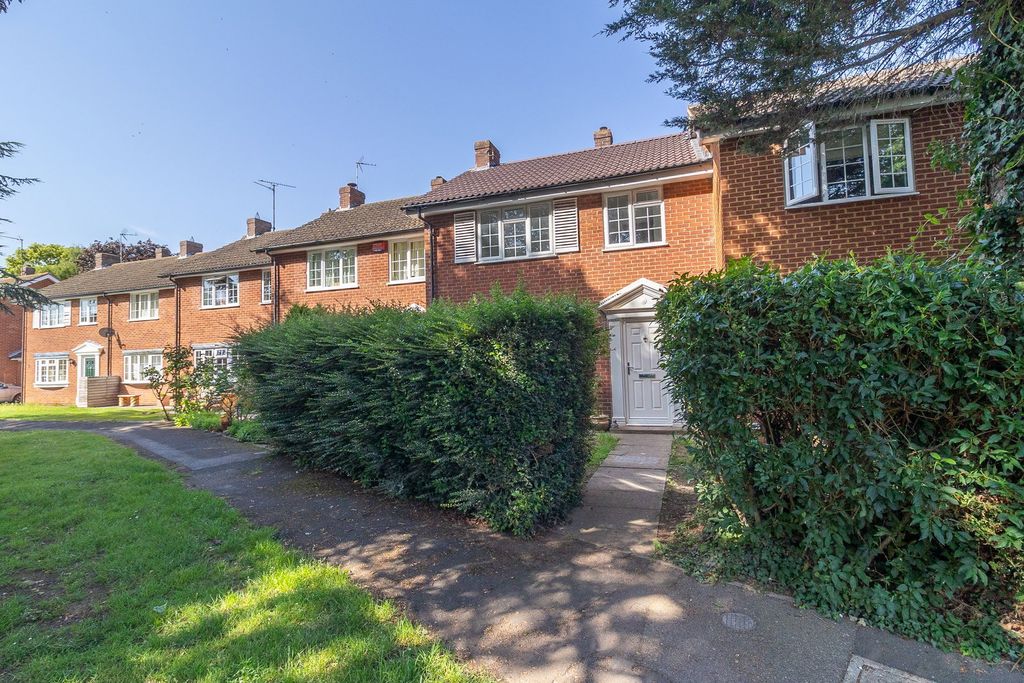 Property photo 1 of 18