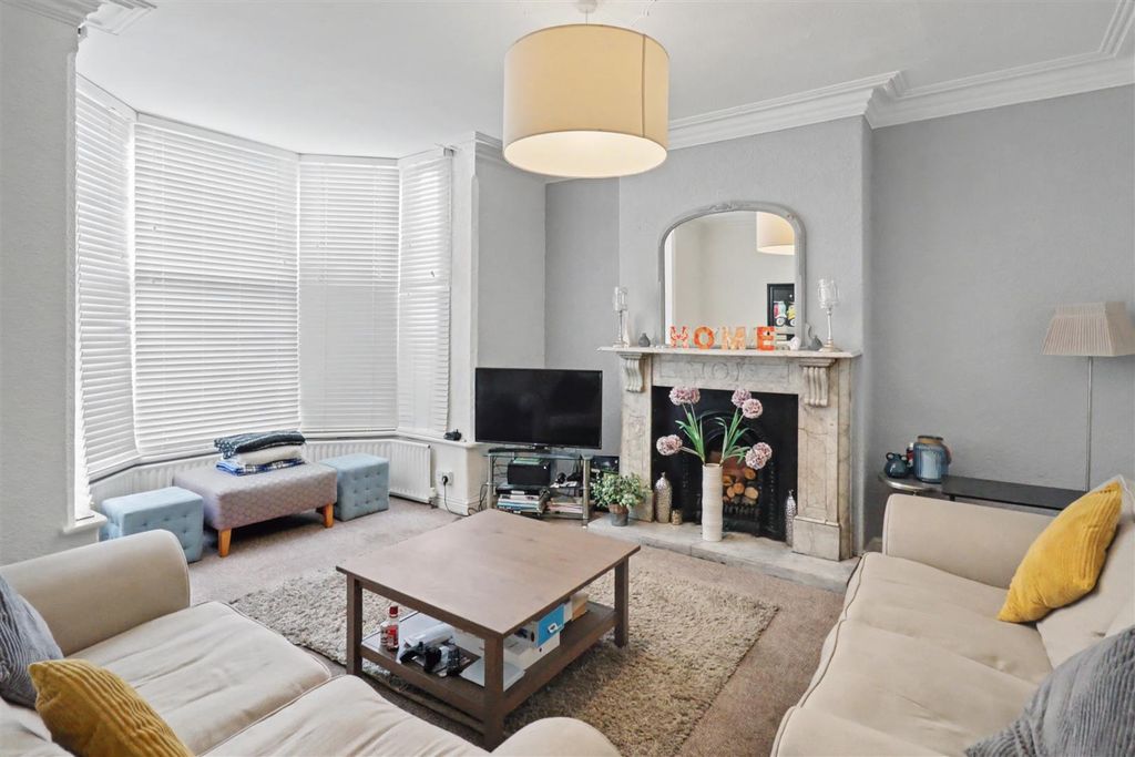 Property photo 3 of 11 05_Img_9777-Img_9779.Jpeg