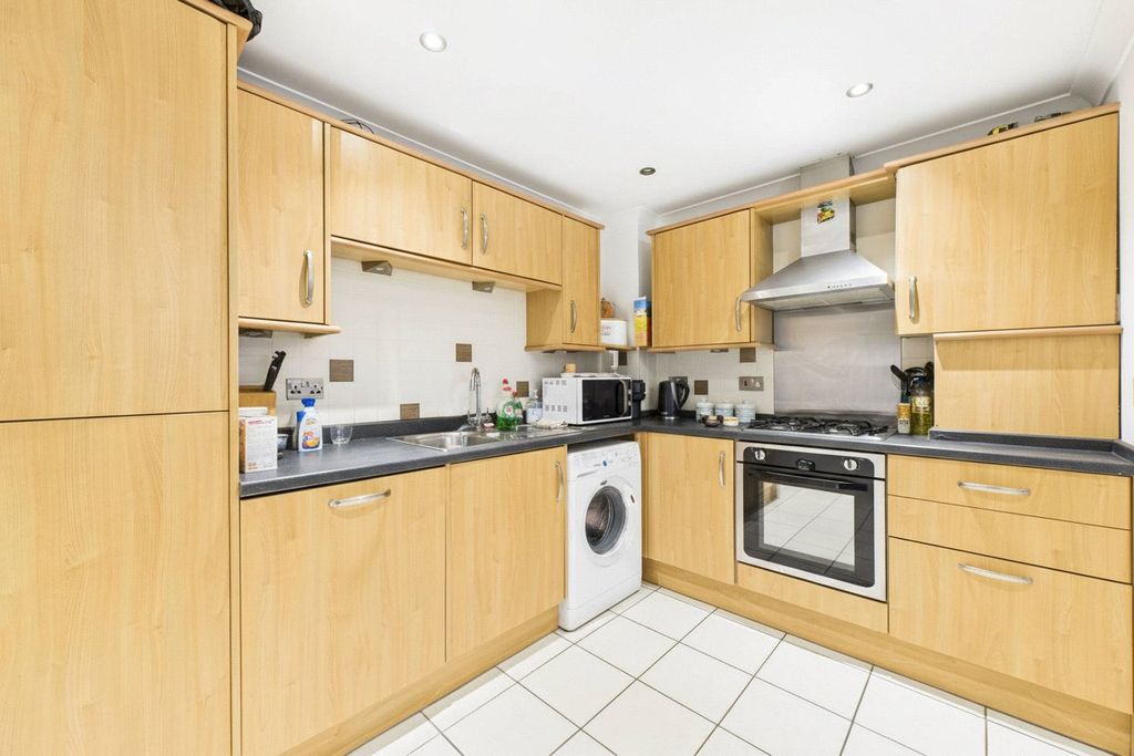 Property photo 2 of 6 Picture No. 03