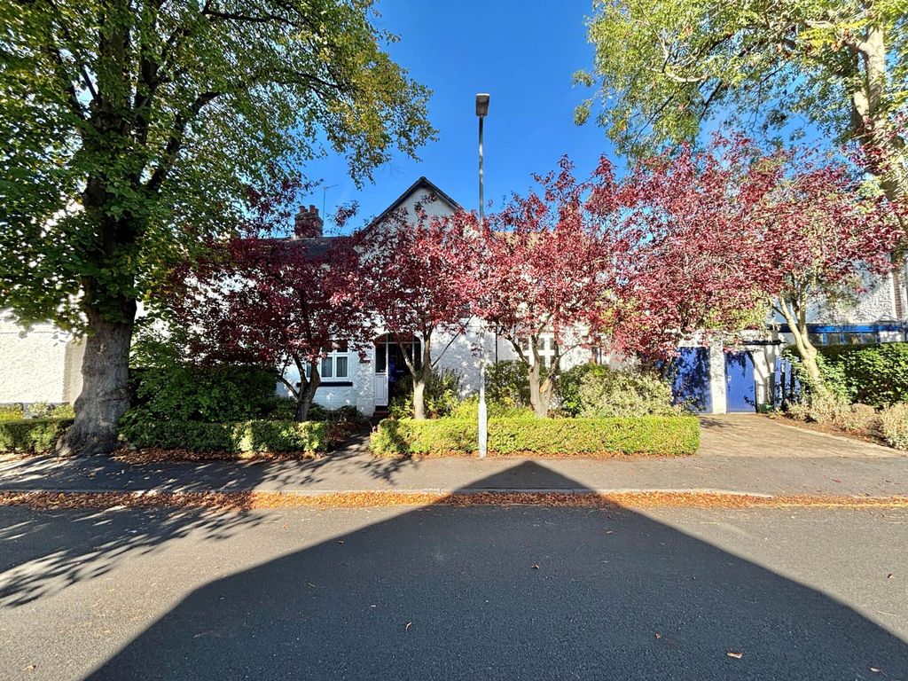 Property photo 1 of 25