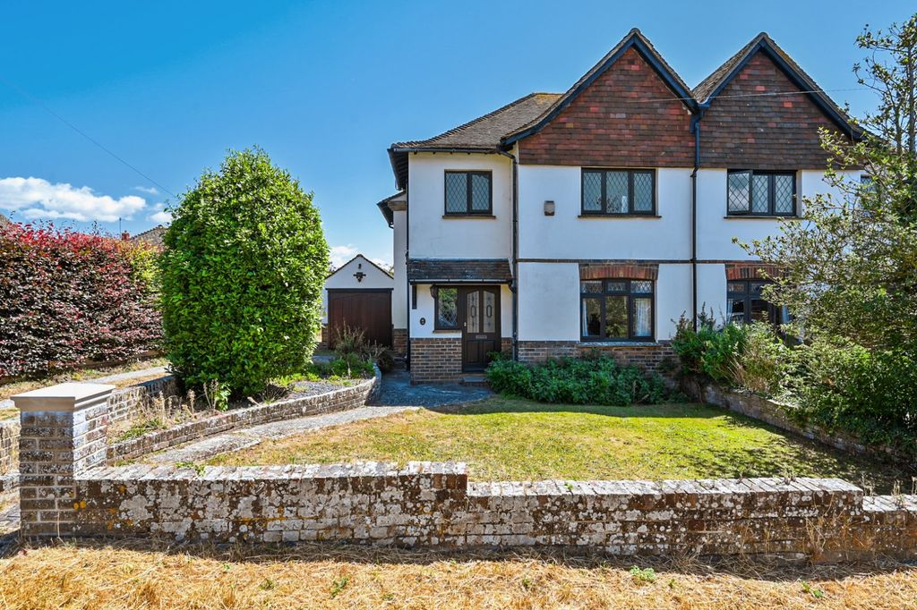 Property photo 1 of 28 Picture No. 10