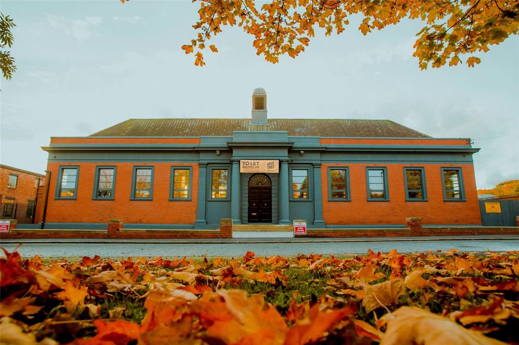 Property photo 1 of 14 Picture No. 19