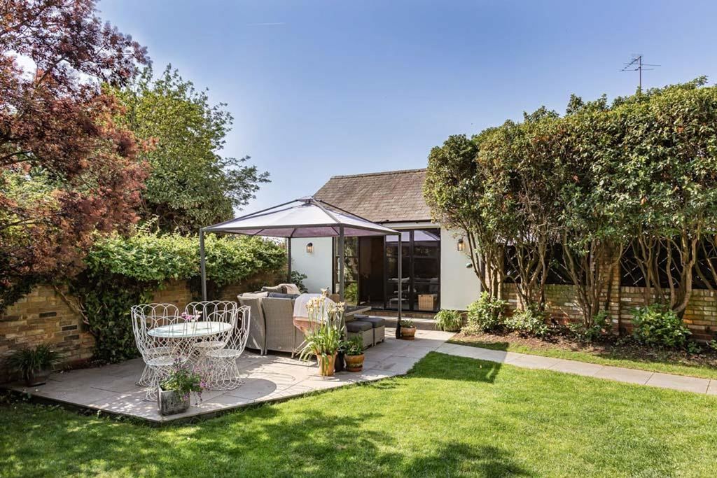 Property photo 2 of 47