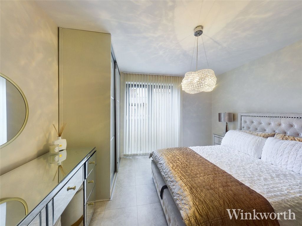 Property photo 1 of 10 Picture No. 08