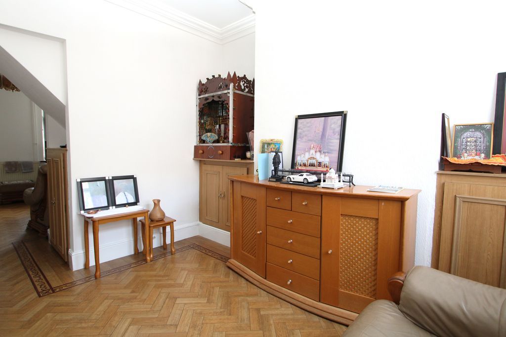 Property photo 2 of 10 Photo 1
