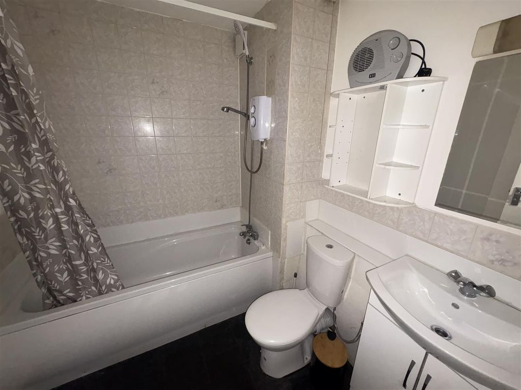 Property photo 3 of 7 Img_9769.Jpg