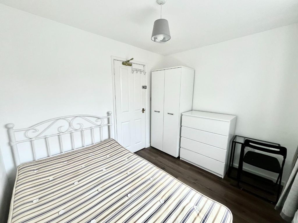 Property photo 1 of 11 Image00003.Jpeg