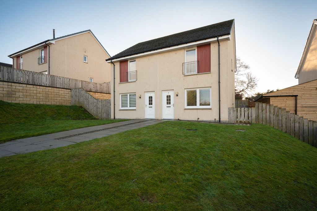 Property photo 1 of 21