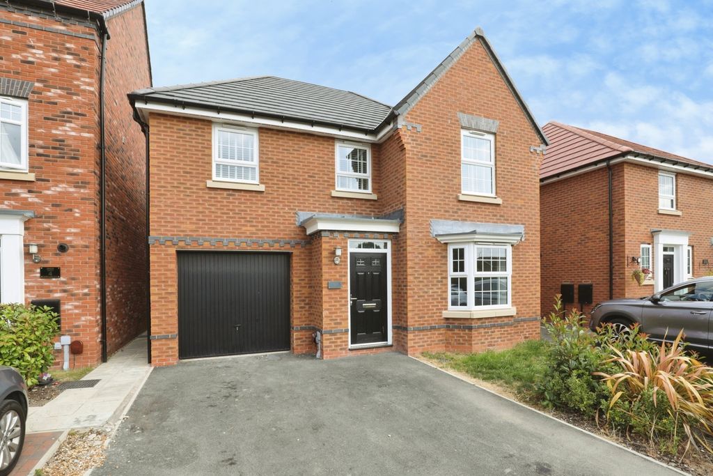 Property photo 1 of 18 Pbox-Img.Jpg