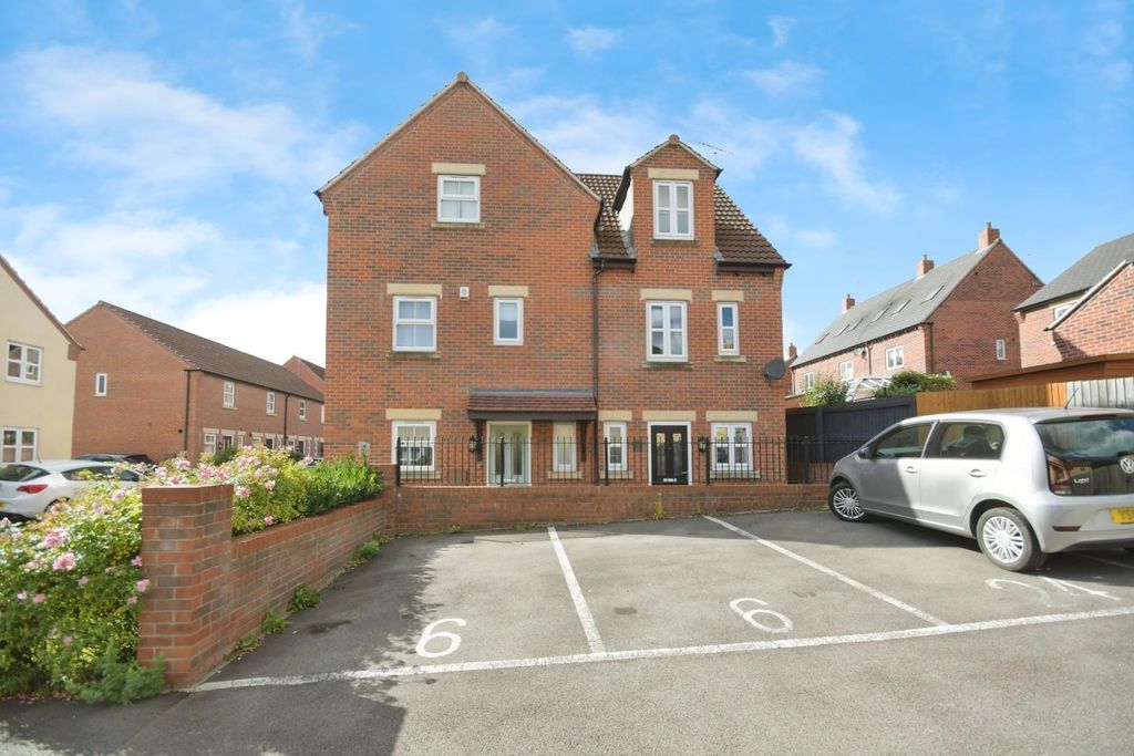 Property photo 1 of 21 Drive.Jpg