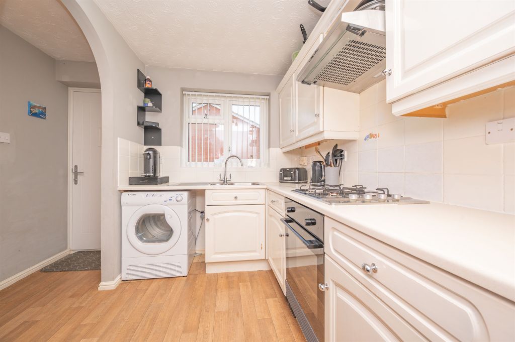 Property photo 3 of 13