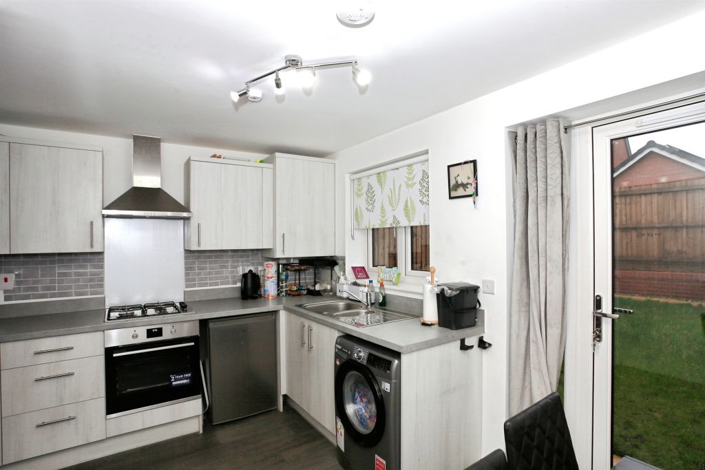 Property photo 2 of 19