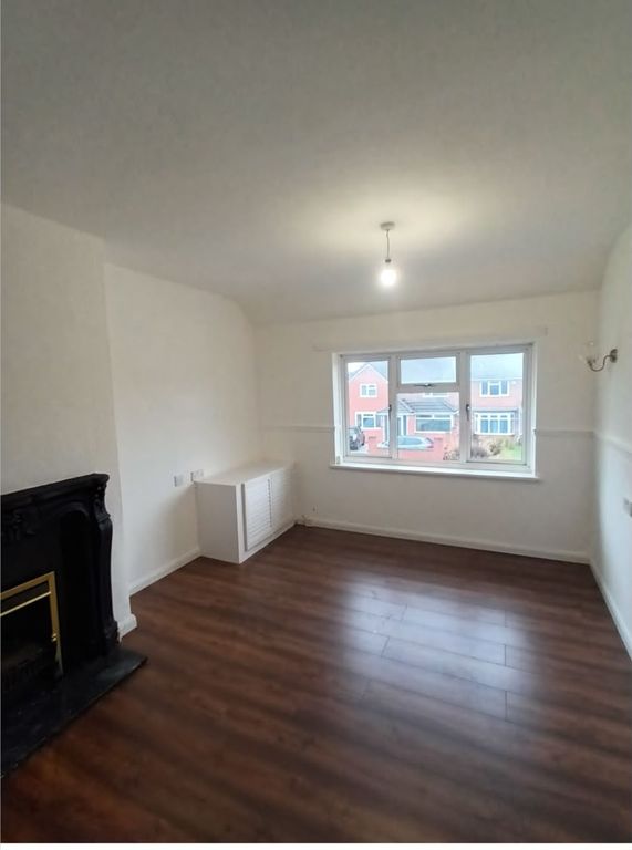 Property photo 1 of 4 Charming One-Bedroom Home With Reception Room And On-Street Parking