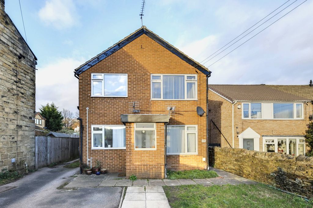 Property photo 1 of 12 Picture No. 17