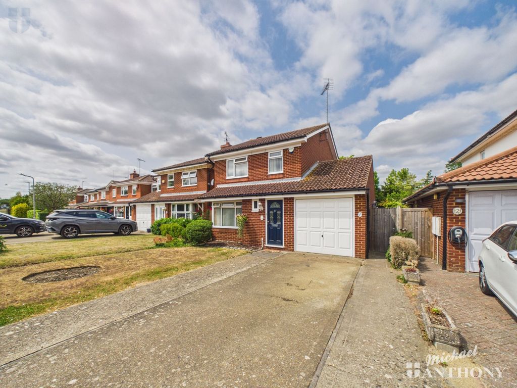 Property photo 1 of 20 Cam03218G0-Pr1109-Still020
