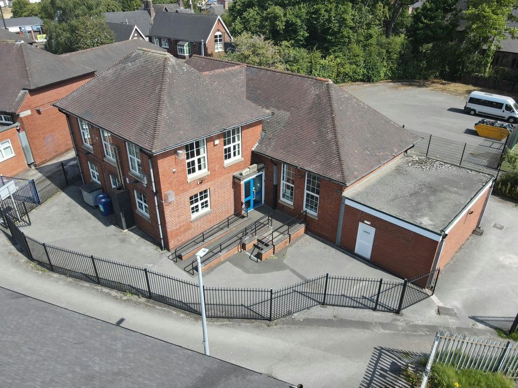 Property photo 3 of 14 7.Jpg