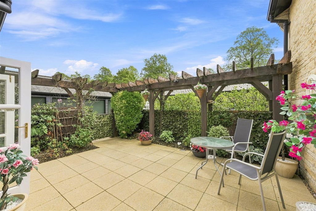 Property photo 2 of 18 18Carysfort-Close-Elton-Pe8 6Rw-Dsc_4983.Jpg