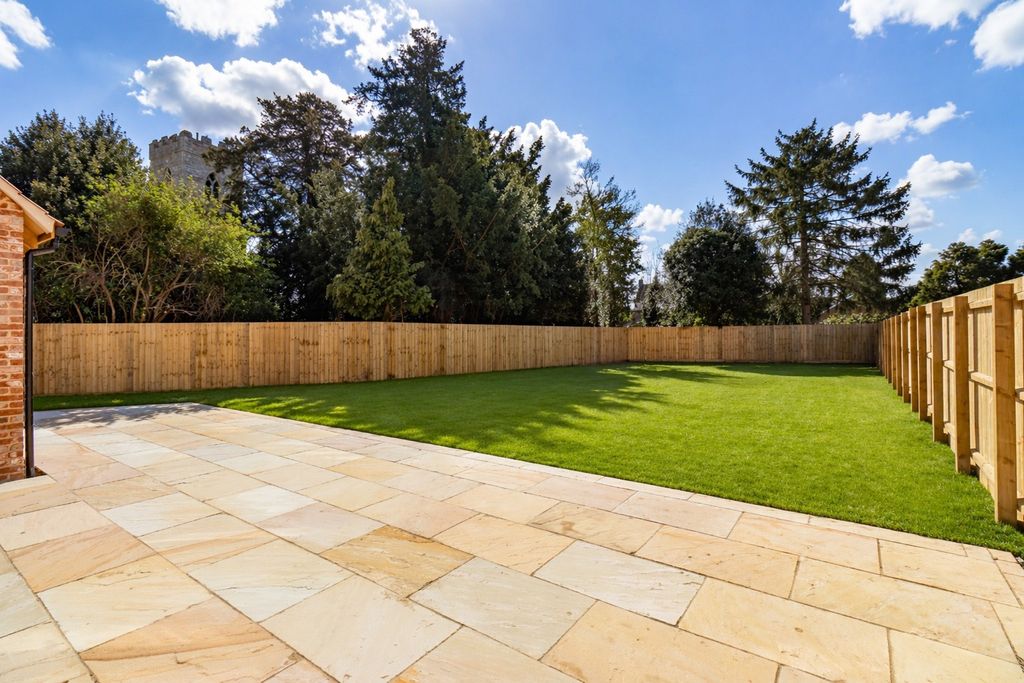 Property photo 2 of 3 5096601