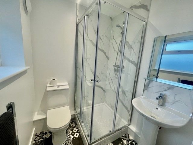 Property photo 3 of 5 Bathroom